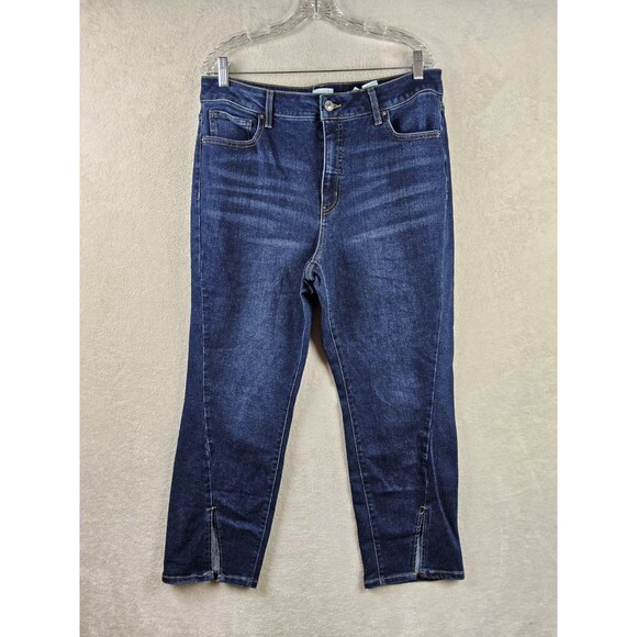 Time And Tru Women's Slit Bottom Denim Jeans Size 14 Regular - Picture 1 of 4